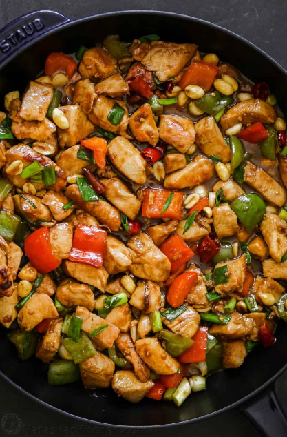 CHICKEN KUNG PAO